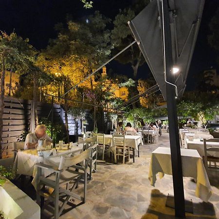 Lukas-2 B/R Luxurious Flat With Veranda Athens Exterior photo