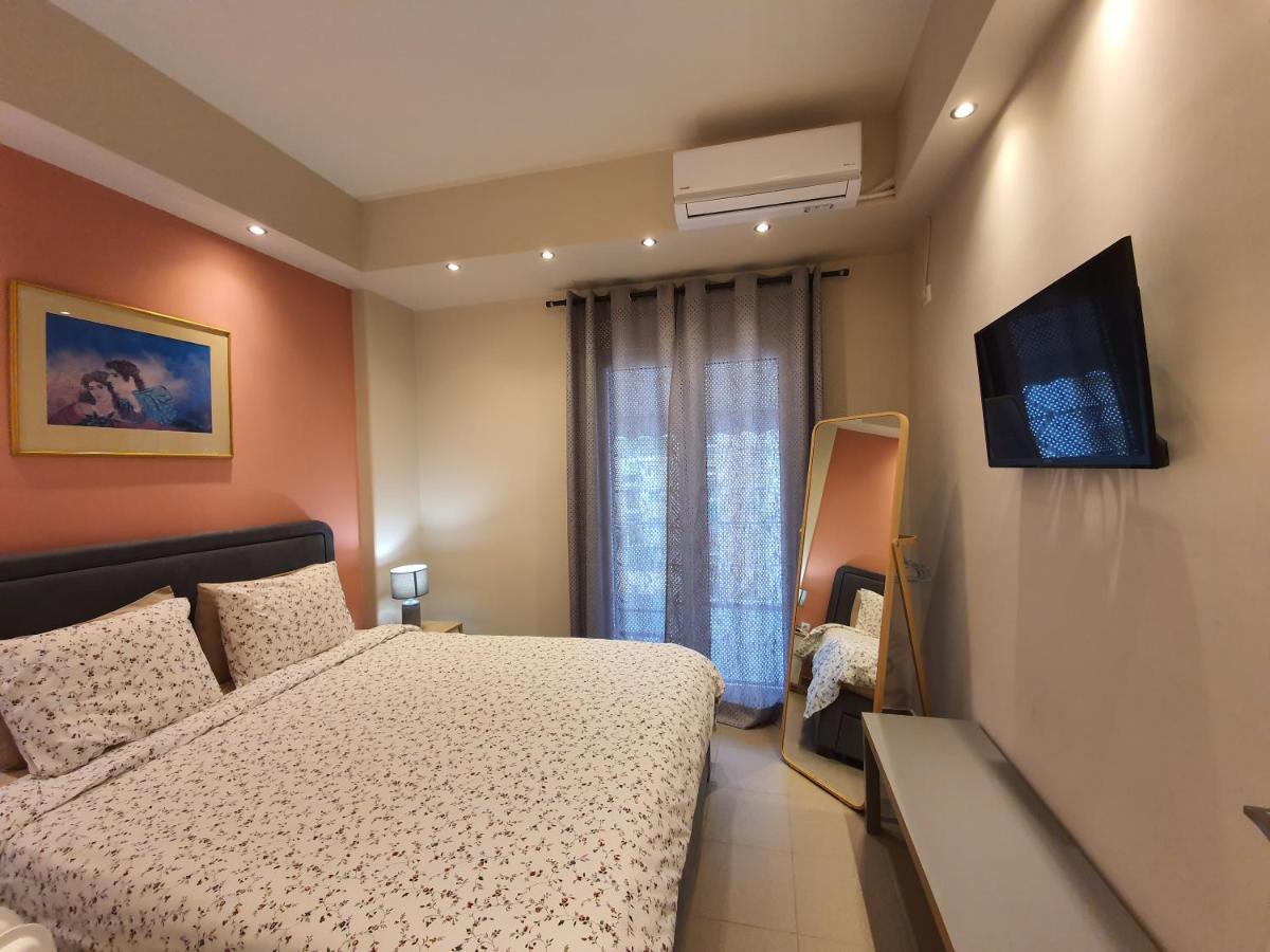 Lukas-2 B/R Luxurious Flat With Veranda Athens Exterior photo