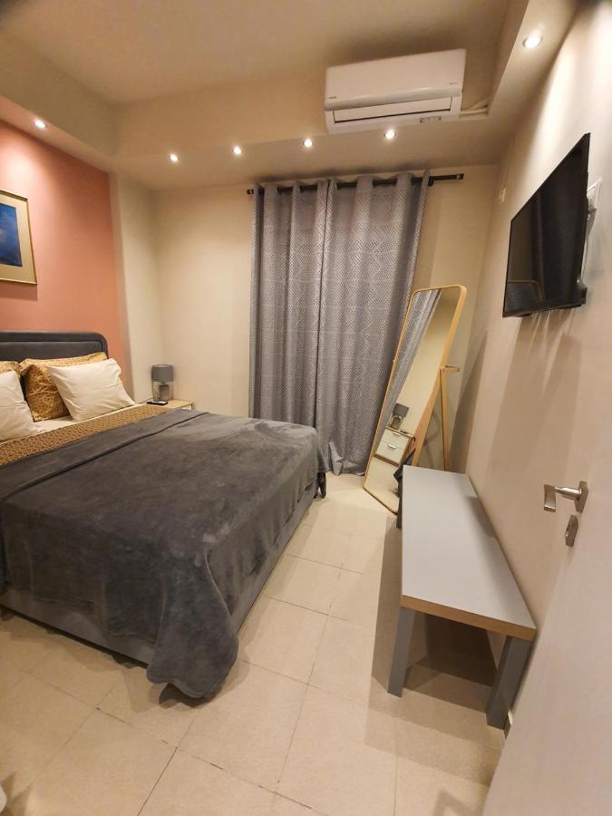 Lukas-2 B/R Luxurious Flat With Veranda Athens Exterior photo